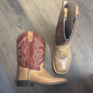 Boys Cody James Armes tonal Boots - Brown and Red